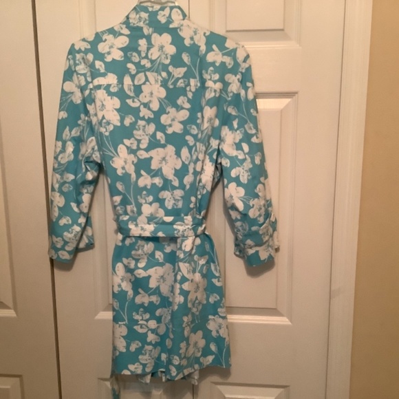 Madison Lightweight Lined Casual Coat, Belted, Size XL, Blue and White - Picture 6 of 8